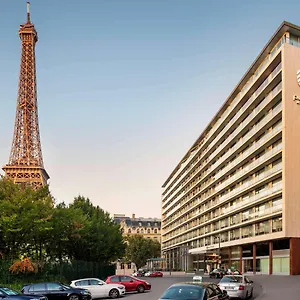Pullman Tour Eiffel Szálloda Párizs